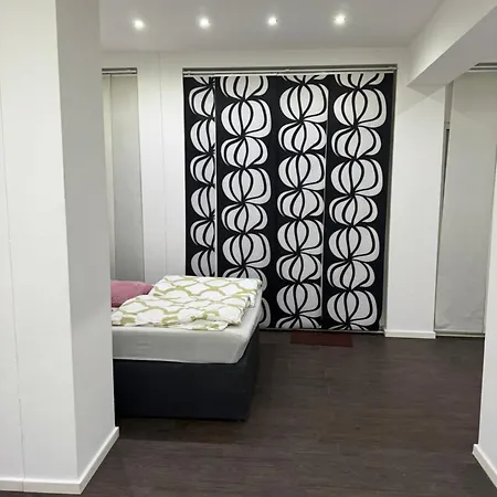 Apartment Luxurioese Mit Eigenem Garten Augsburg