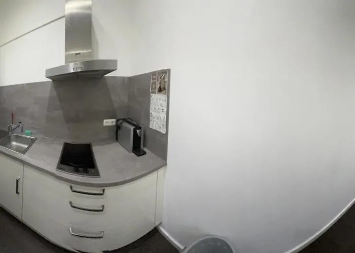 Luxurioese Mit Eigenem Garten *